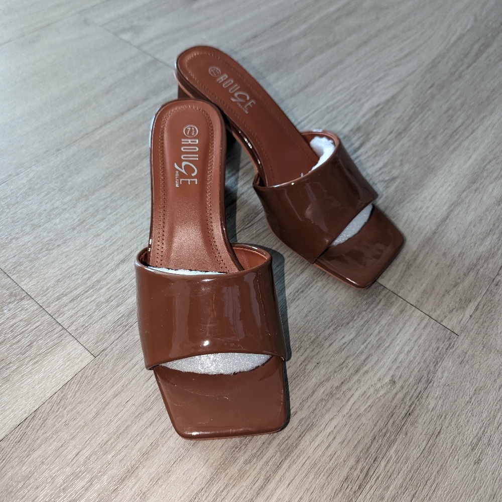 Brown Heels - Picture 1 of 3